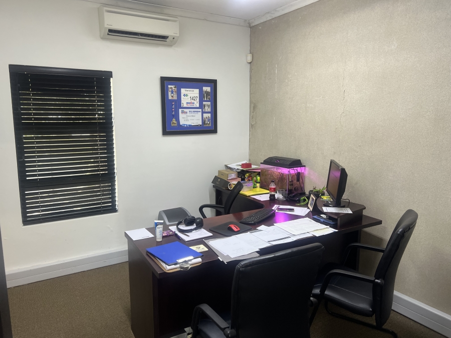 Commercial Property for Sale in Baysville Eastern Cape